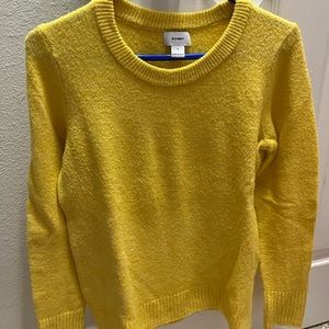 Cute Yellow Sweater!